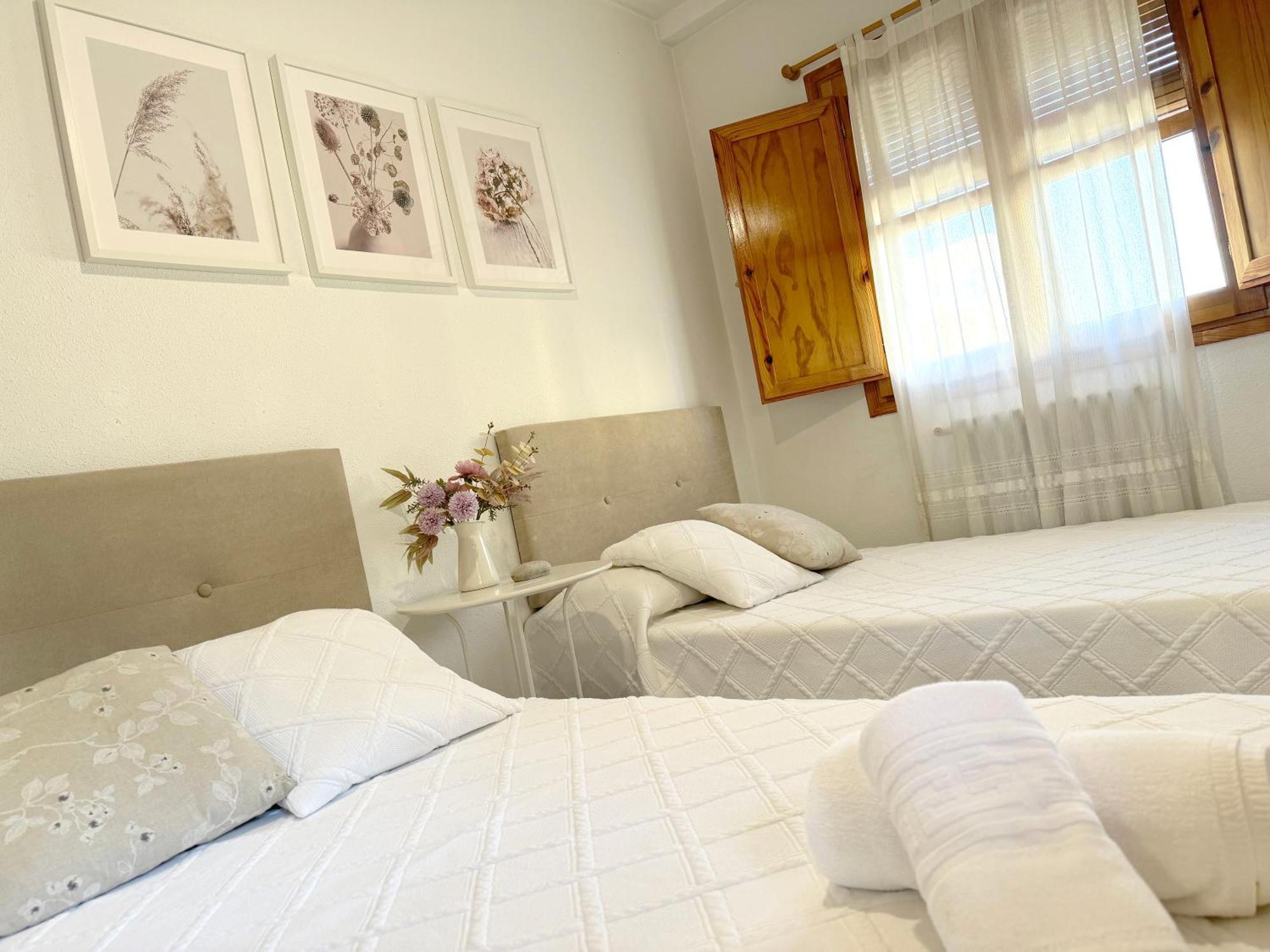 Vut Casa Orrios, En El Centro De Alcaniz. Eksteriør billede